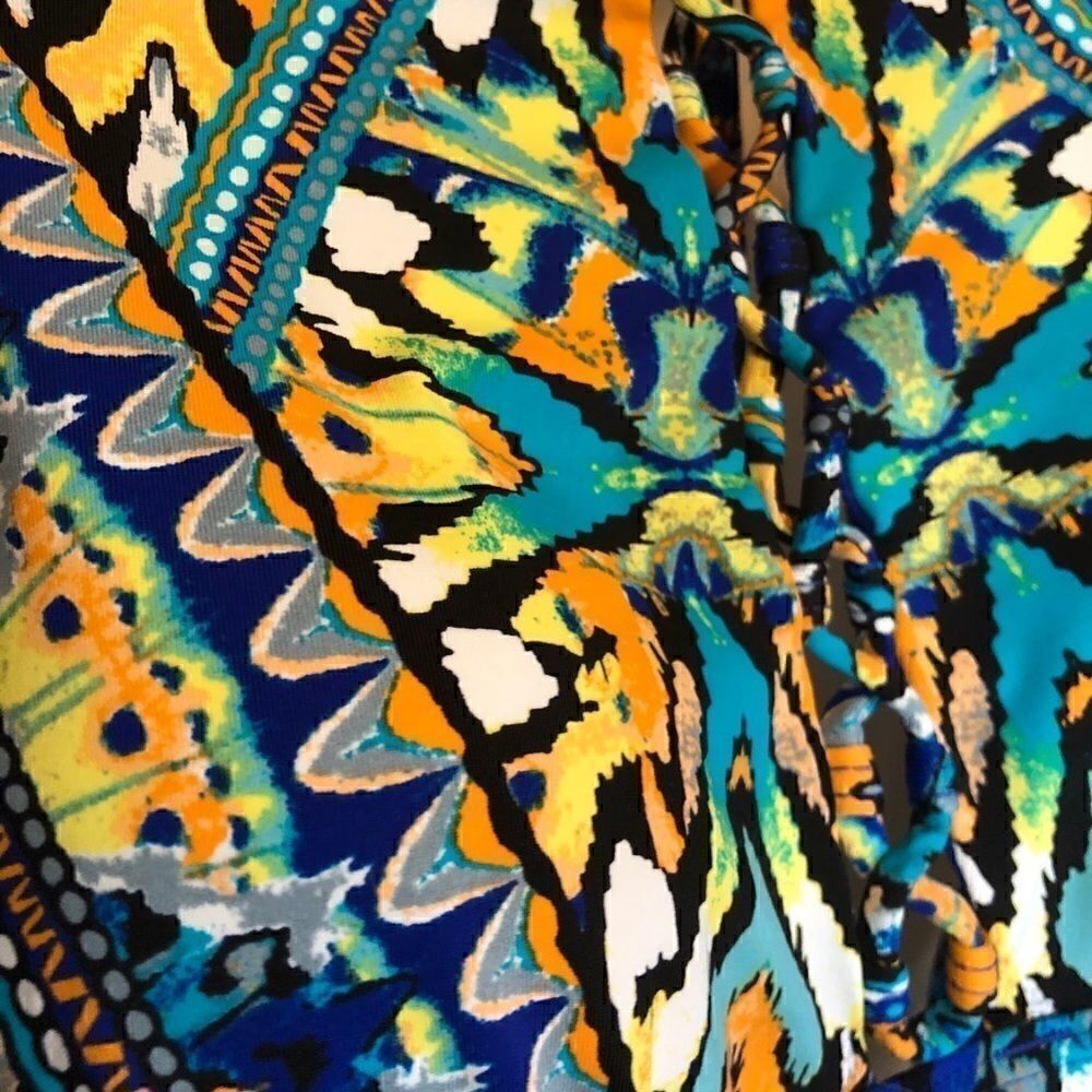 Patterned swim top🧡 - Picture 5 of 5